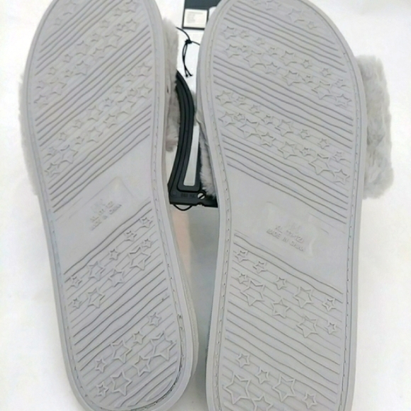 INC Women's Fuzzy Pearl Accent Slipper Slides Soft Gray Size XL - Picture 3 of 4